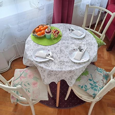 Appartement Hestia Lux à Cluj-Napoca Extérieur photo